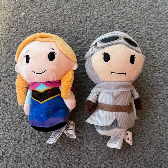 Anna and Rey Itty Bitties - Picture 2 of 4